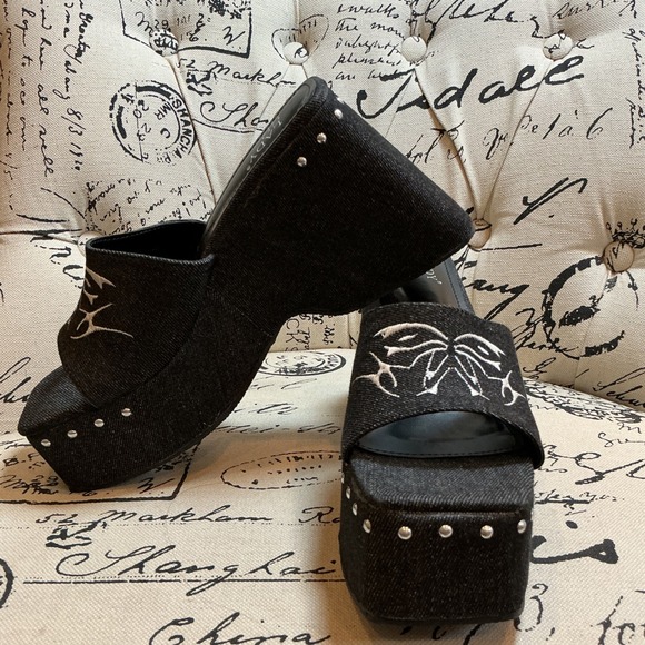 90s Grunge Y2K Festival Black Denim Platform Studded Slides Butterfly Size 7 - Picture 1 of 8